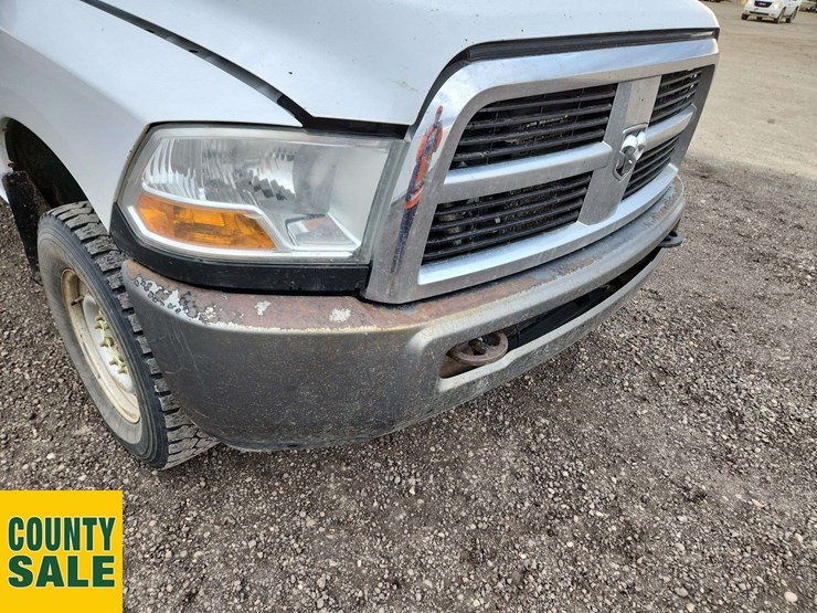 2010-dodge-ram-2500-image-33