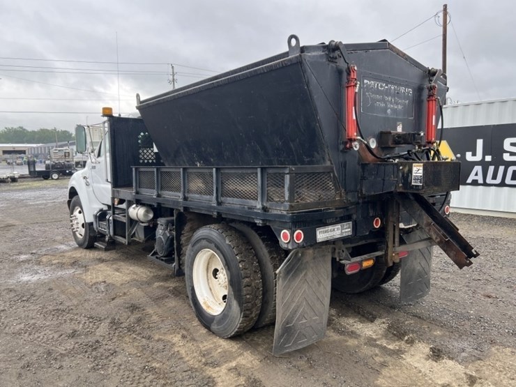 2000-ford-f650-image-6