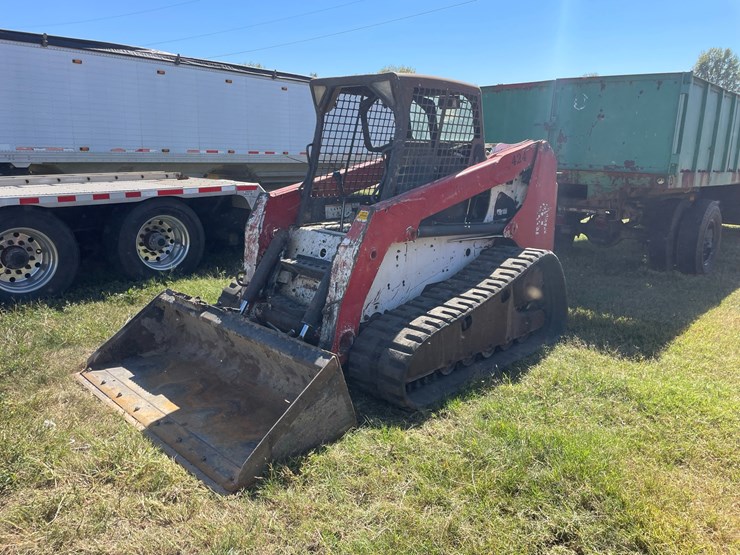 bobcat-t250-image-1
