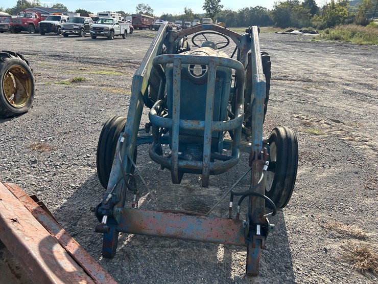 ford-4000-image-7