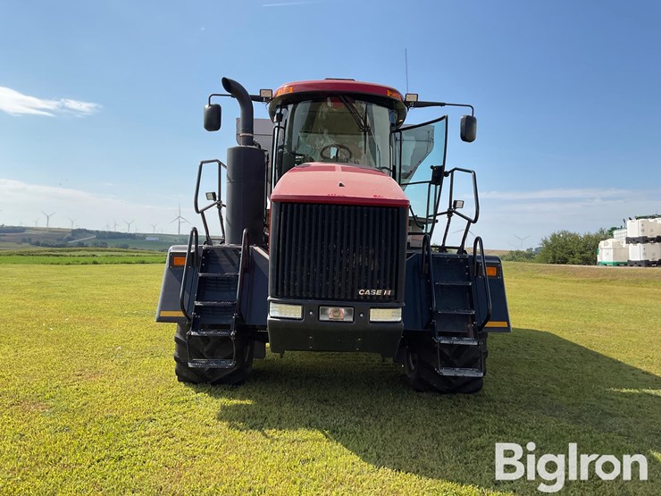 2016-case-ih-titan-4540-image-2