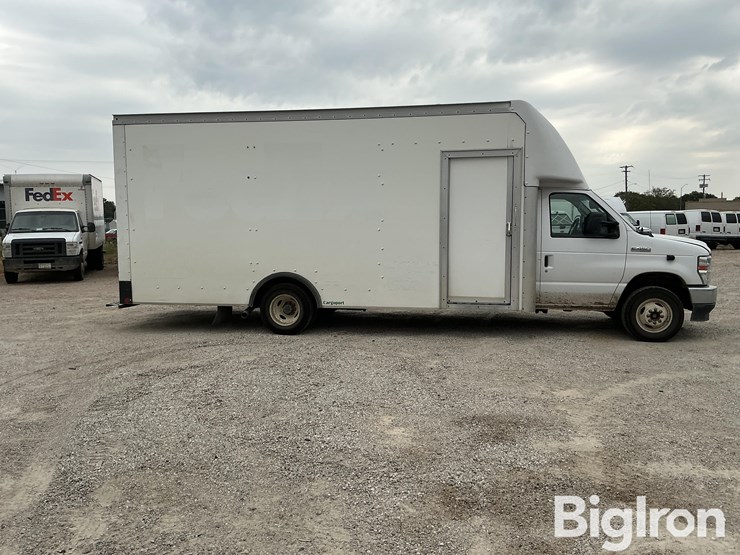 ford-e450-image-4
