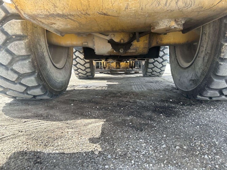 2016-caterpillar-930m-image-20