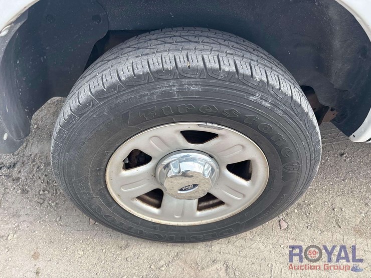 2006-ford-explorer-image-25