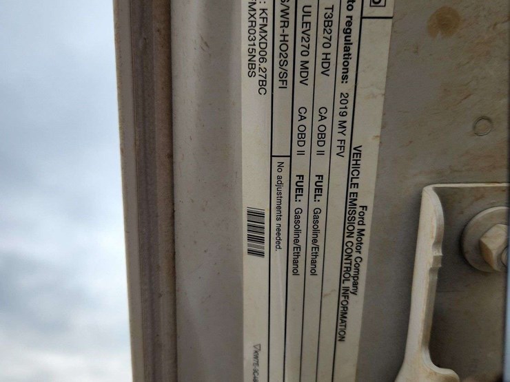 2019-ford-f350-image-34