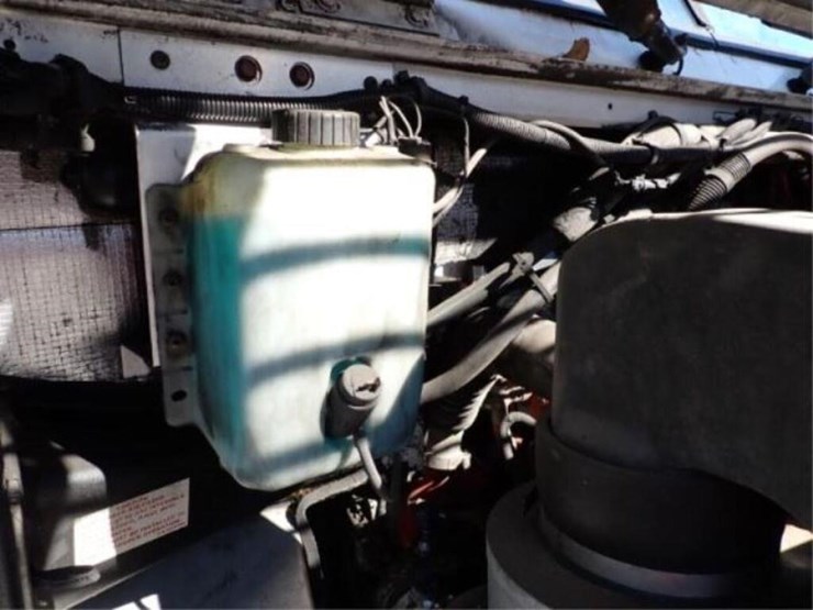 2015-freightliner-mt55-image-64