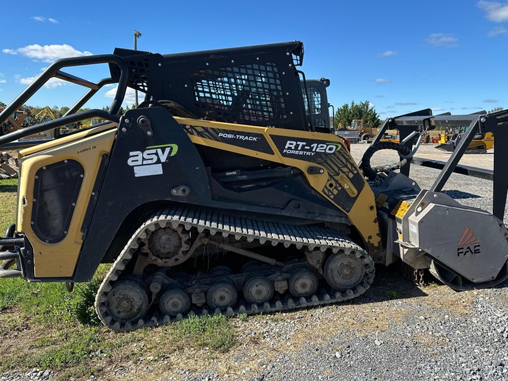 2018-asv-posi-track-rt120f-image-6