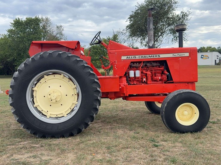 allis-chalmers-220-image-6