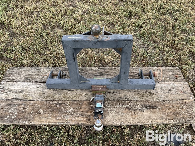 3-pt-gooseneck-&-trailer-ball-hitch-image-2