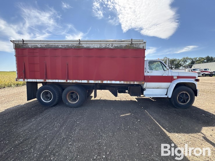 1973-chevrolet-c65-image-4