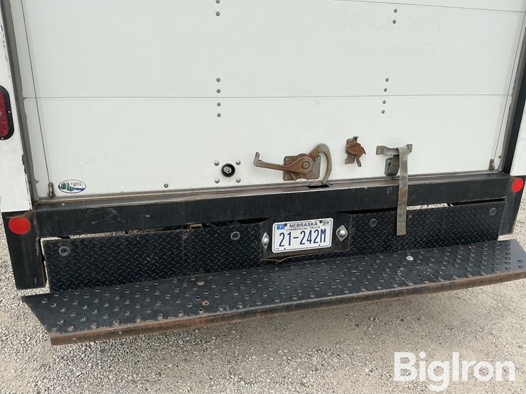 ford-e450-image-13