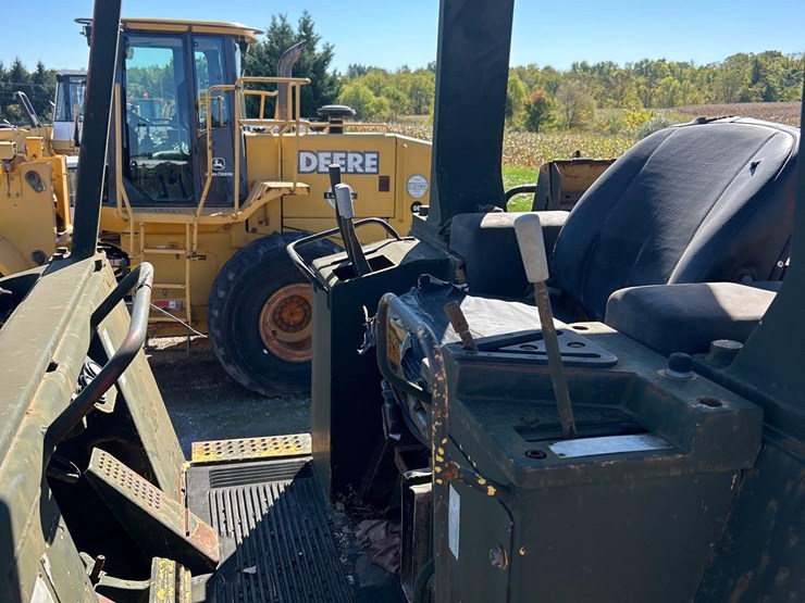 caterpillar-973-image-19