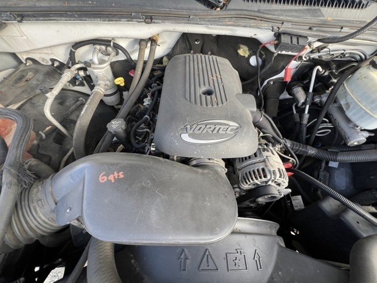 2006-chevrolet-silverado-3500-image-12