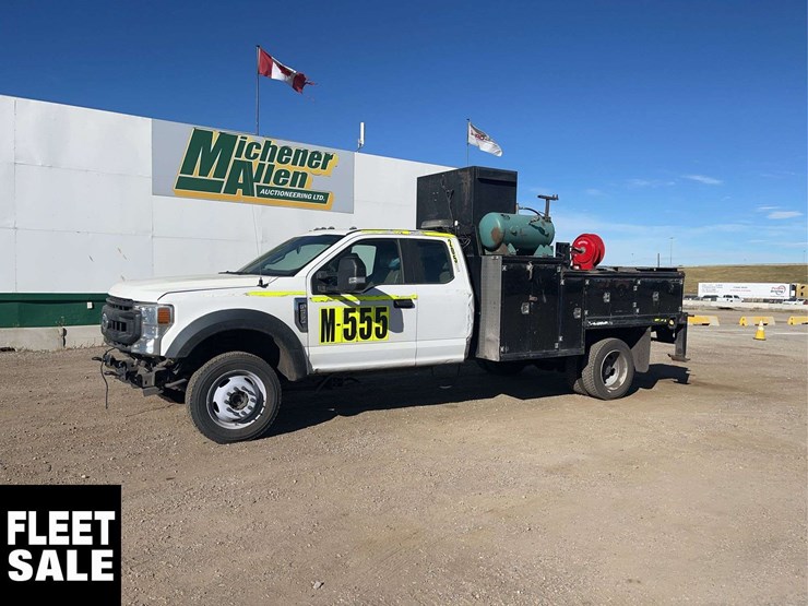 2020-ford-f550-image-1