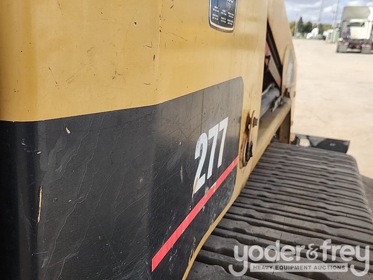 caterpillar-277-image-17
