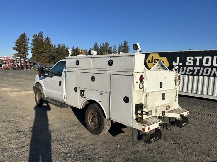 2016-ford-f350-image-3