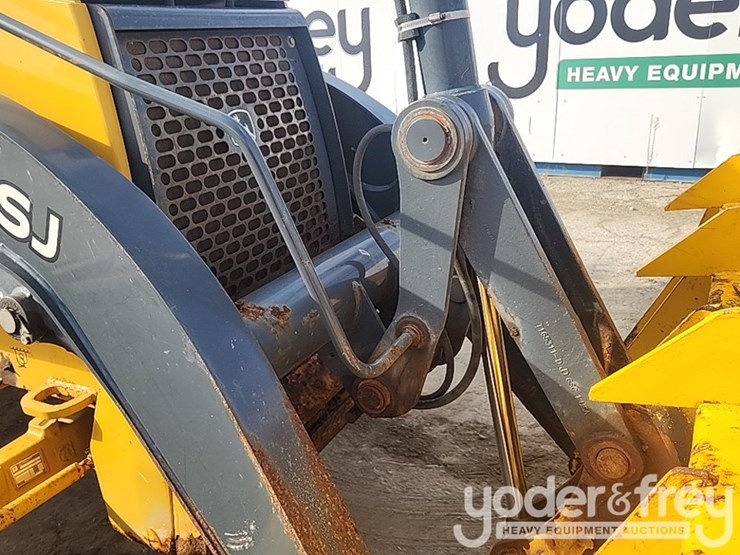 2007-deere-310sj-image-23