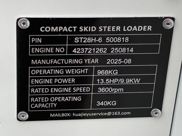 2025-bttl-st28h-6-skid-steer-track-loader-image-12
