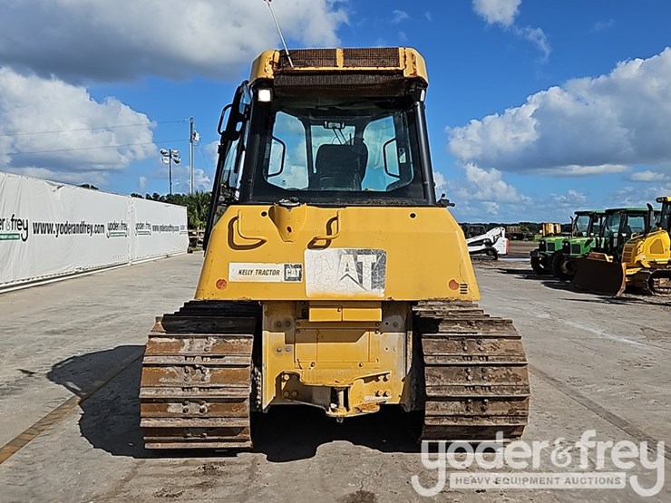 2014-caterpillar-d6k2-lgp-image-23