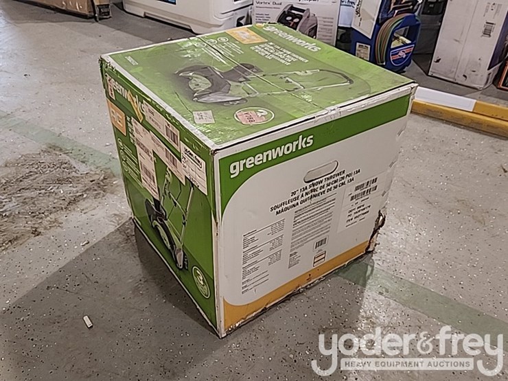 greenworks-20"-13a-snow-thrower-image-1