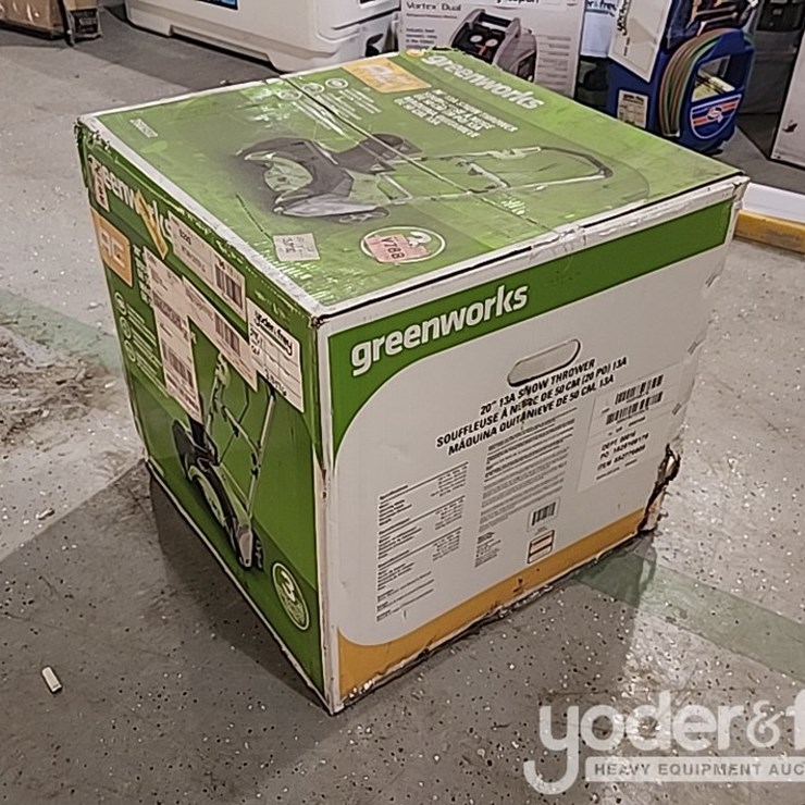 Greenworks 20" 13A Snow Thrower