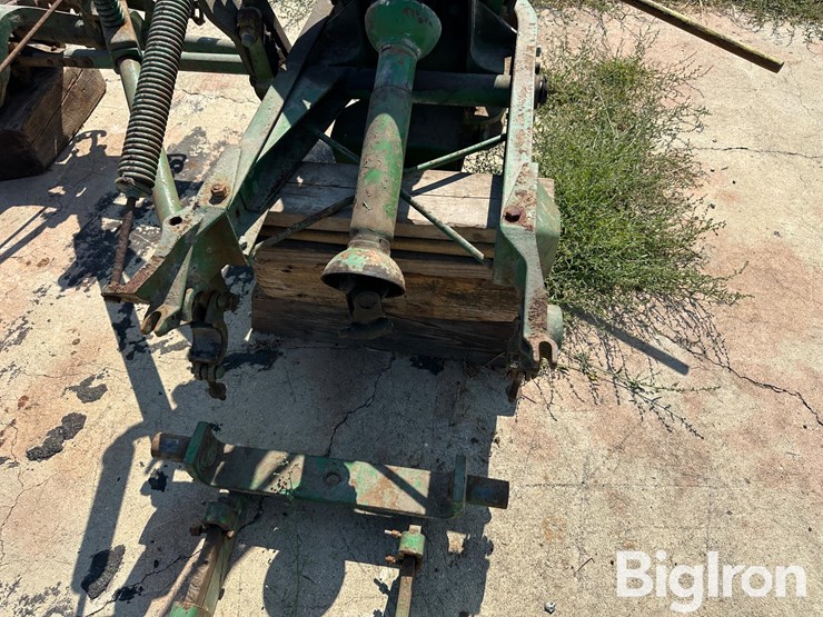 1971-john-deere-38-image-12