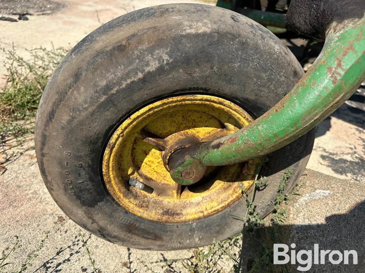 1971-john-deere-38-image-13