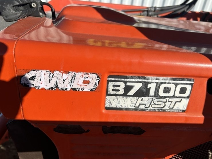kubota-b7100-image-9