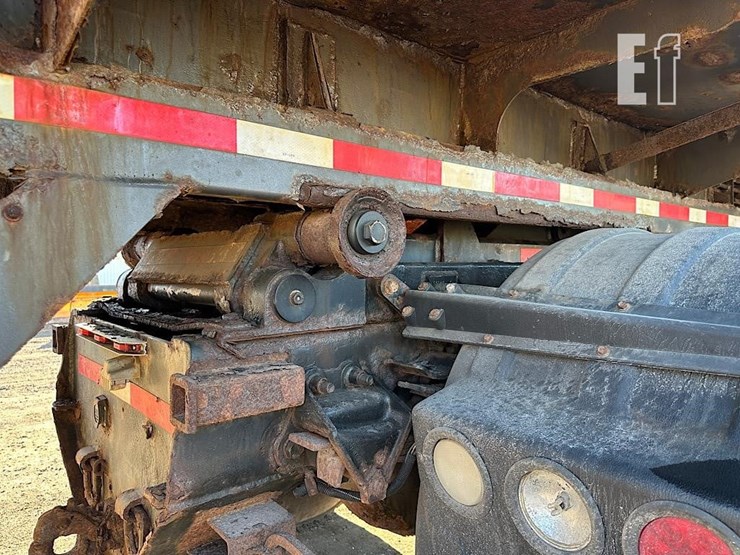 2002-sterling-l8500-image-27
