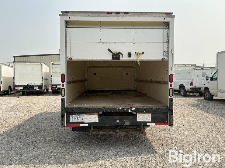 ford-e350-image-6