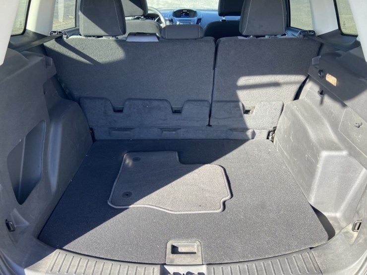 2017-ford-escape-se-image-28