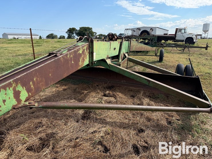 john-deere-935-image-11