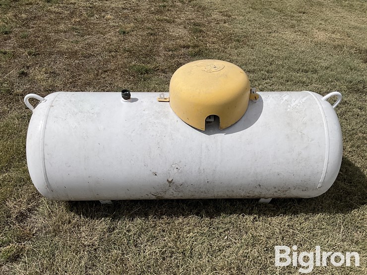 2007-120-gallon-propane-tank-image-8