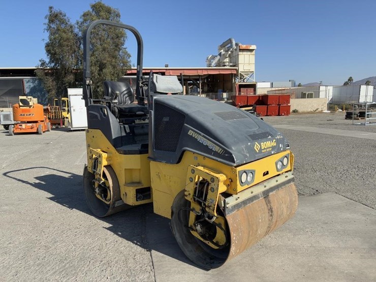 2017-bomag-bw120-image-2