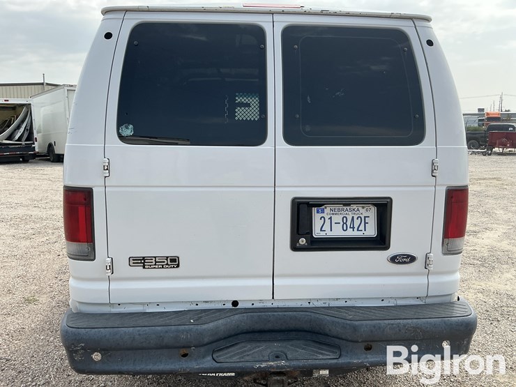 2006-ford-econoline-350-image-8