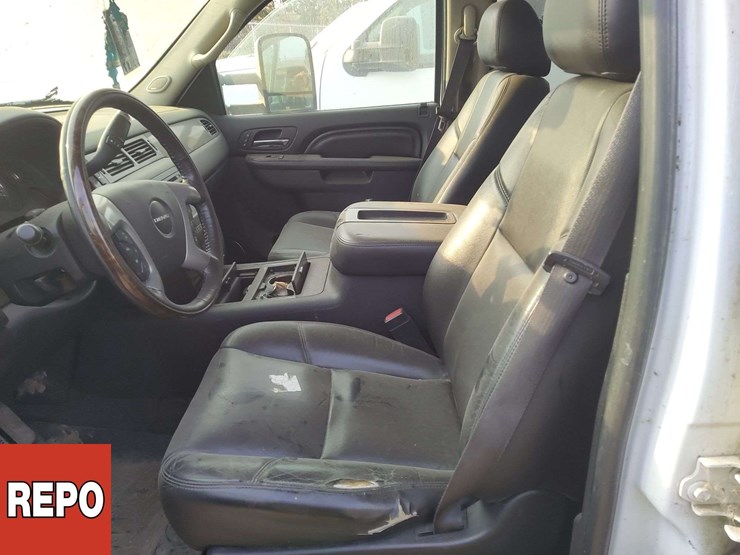 2012-gmc-sierra-3500hd-image-12