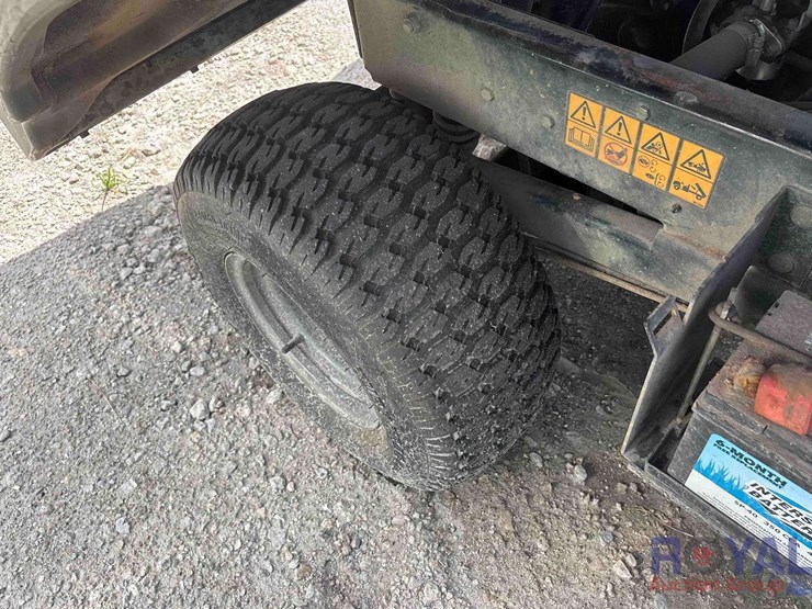 2015-toro-workman-md-utility-cart-image-12