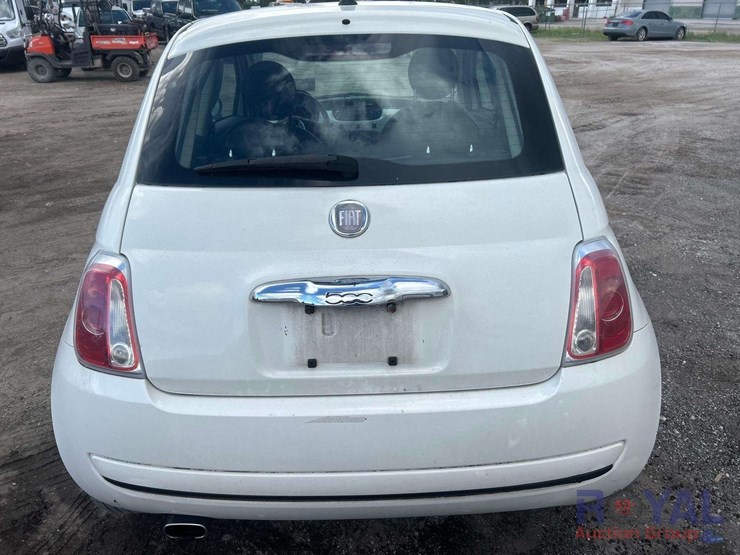 2013-fiat-500-image-21