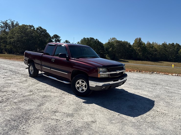 2003-chevrolet-silverado-image-7