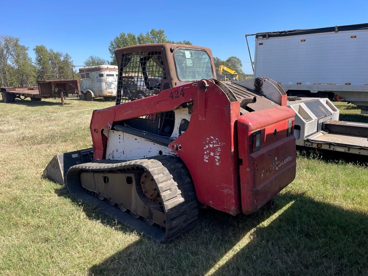 bobcat-t250-image-4