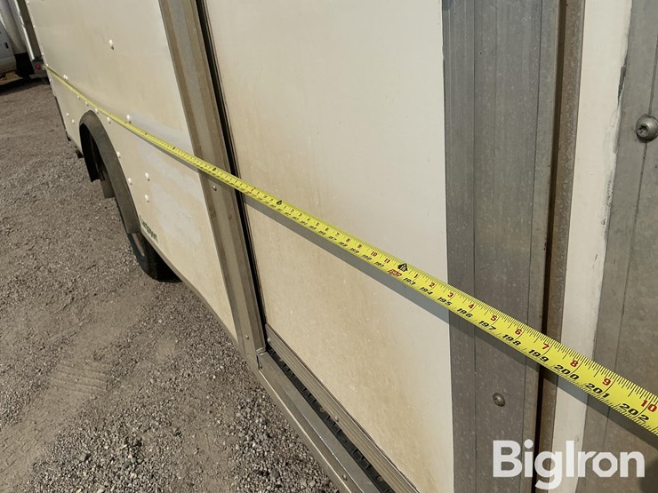 2022-chevrolet-express-g3500-image-14