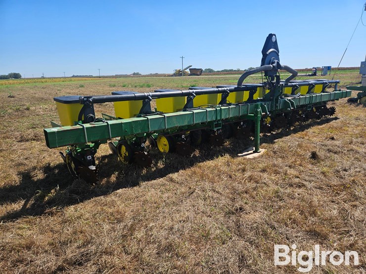 john-deere-2-image-3