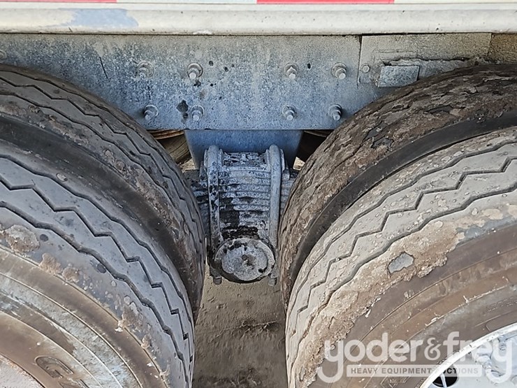 2015-mack-gu713-granite-image-9