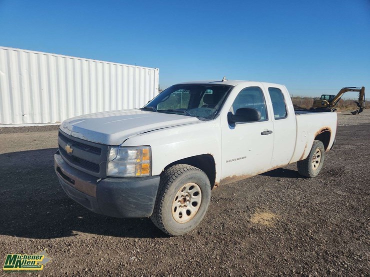 2012-chevrolet-silverado-1500-image-1