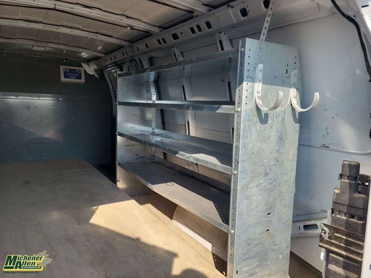 non-operable-2006-chevrolet-express-s/a-cube-van-image-23