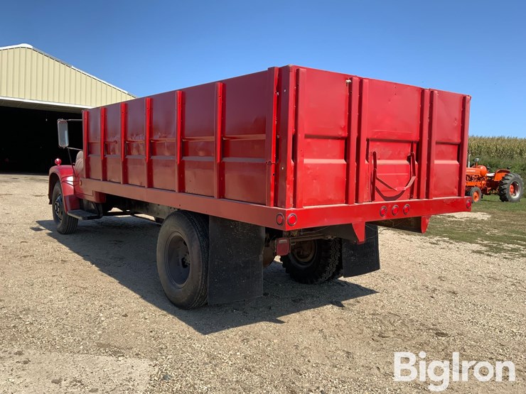 1965-international-loadstar-image-7