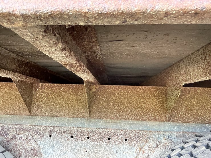 #4485-•-1981-international-cof-9670-grain-truck-(has-wi-title)-image-26