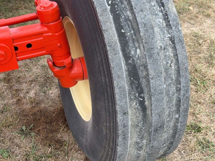 allis-chalmers-220-image-8