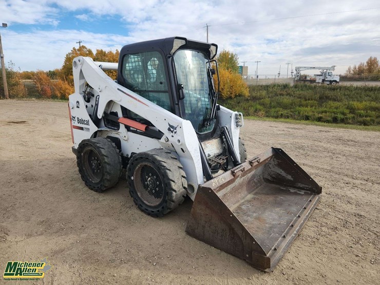 2010-bobcat-s650-image-2