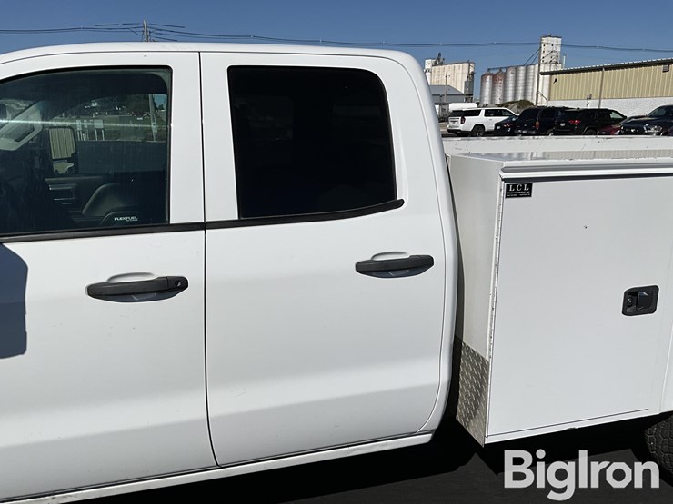 2019-chevrolet-silverado-2500-image-16